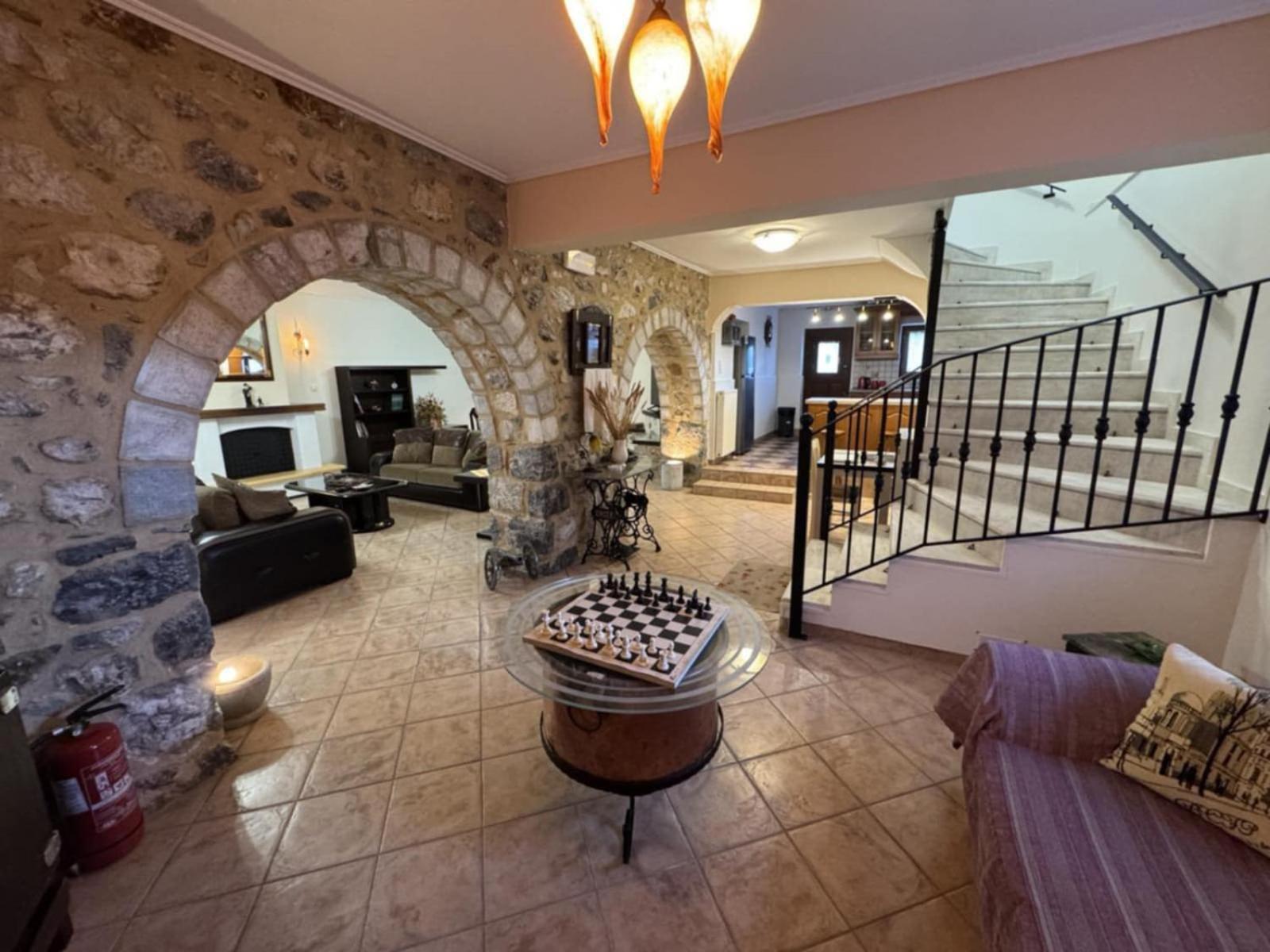 Villa Iris Мистрас Екстериор снимка