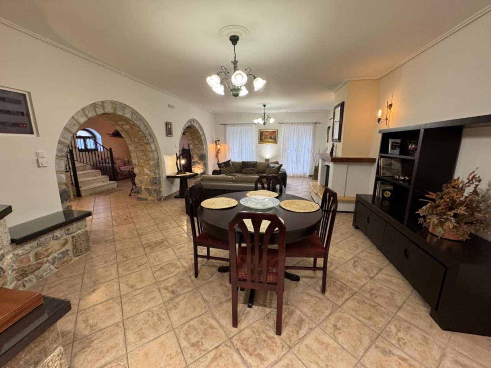 Villa Iris Мистрас Екстериор снимка